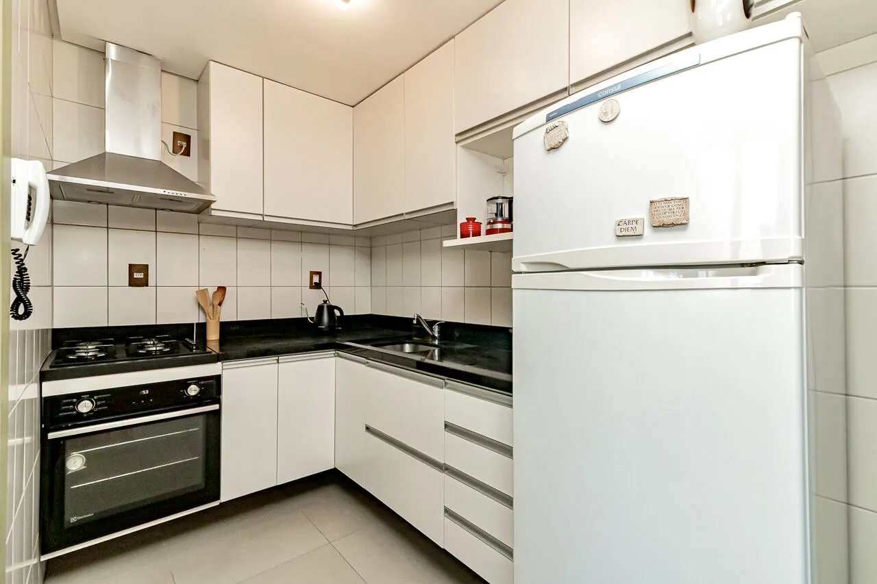 R$ 495.000 - EXCELENTE APARTAMENTO - ANDAR ALTO - 66M2 - 2 DORM - INFRA Rua Anita Garibaldi Porto Alegre - 