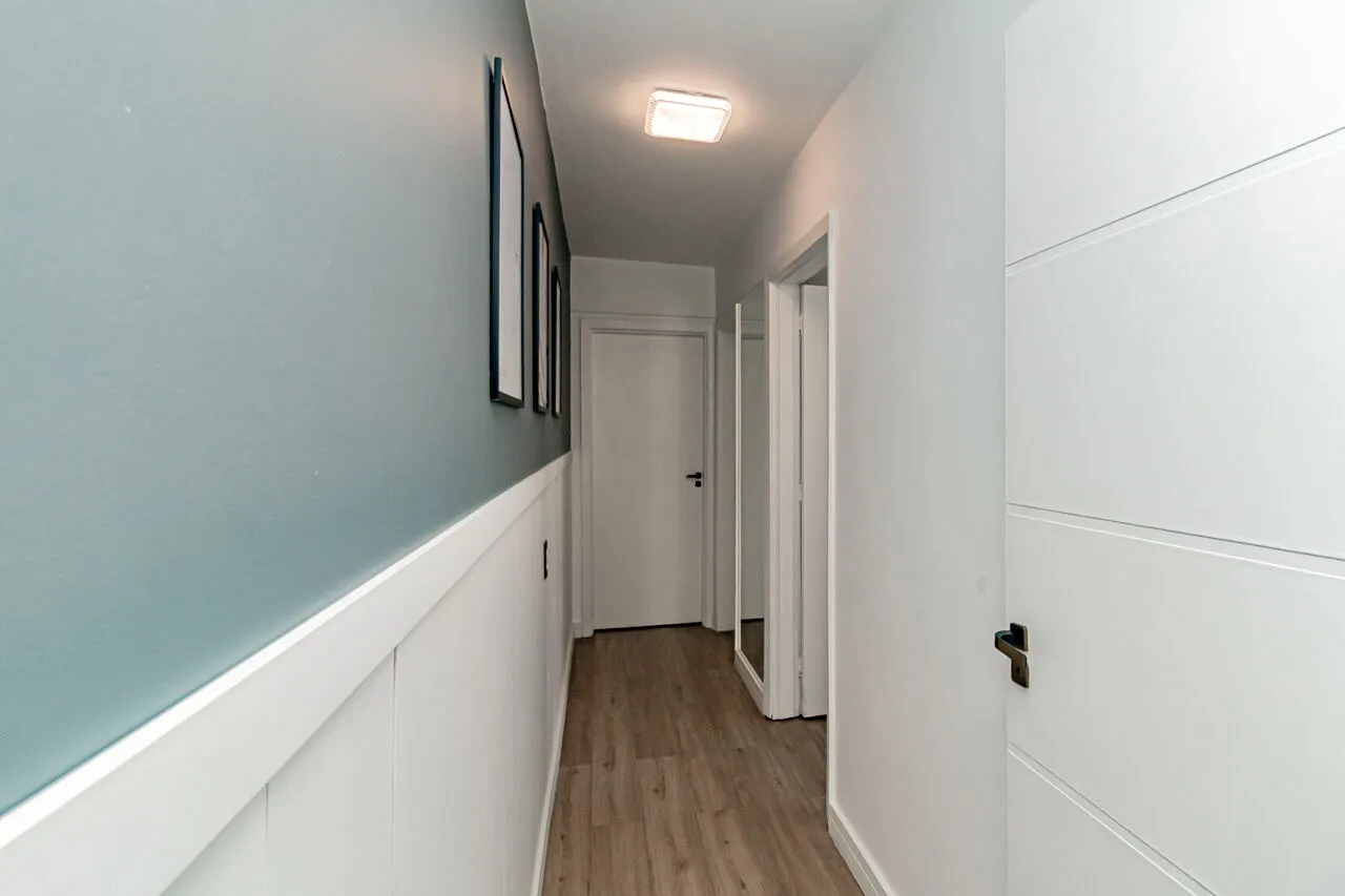R$ 495.000 - EXCELENTE APARTAMENTO - ANDAR ALTO - 66M2 - 2 DORM - INFRA Rua Anita Garibaldi Porto Alegre - 