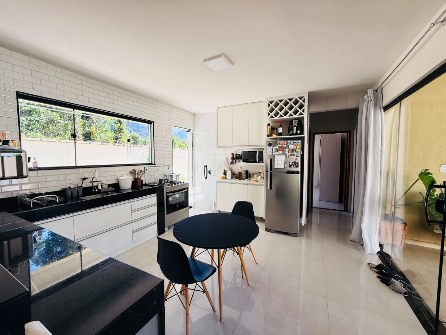 Casa de Alto Padr&atilde;o com Espa&ccedil;o Gourmet e Acabamento Premium  Guapimirim - 