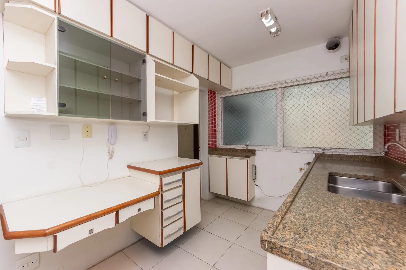 Apartamento no Itaim Bibi Podium | 118 m&sup2; | 2 Dormit&oacute;rios (1 Su&iacute;te)  S&atilde;o Paulo  São Paulo - 