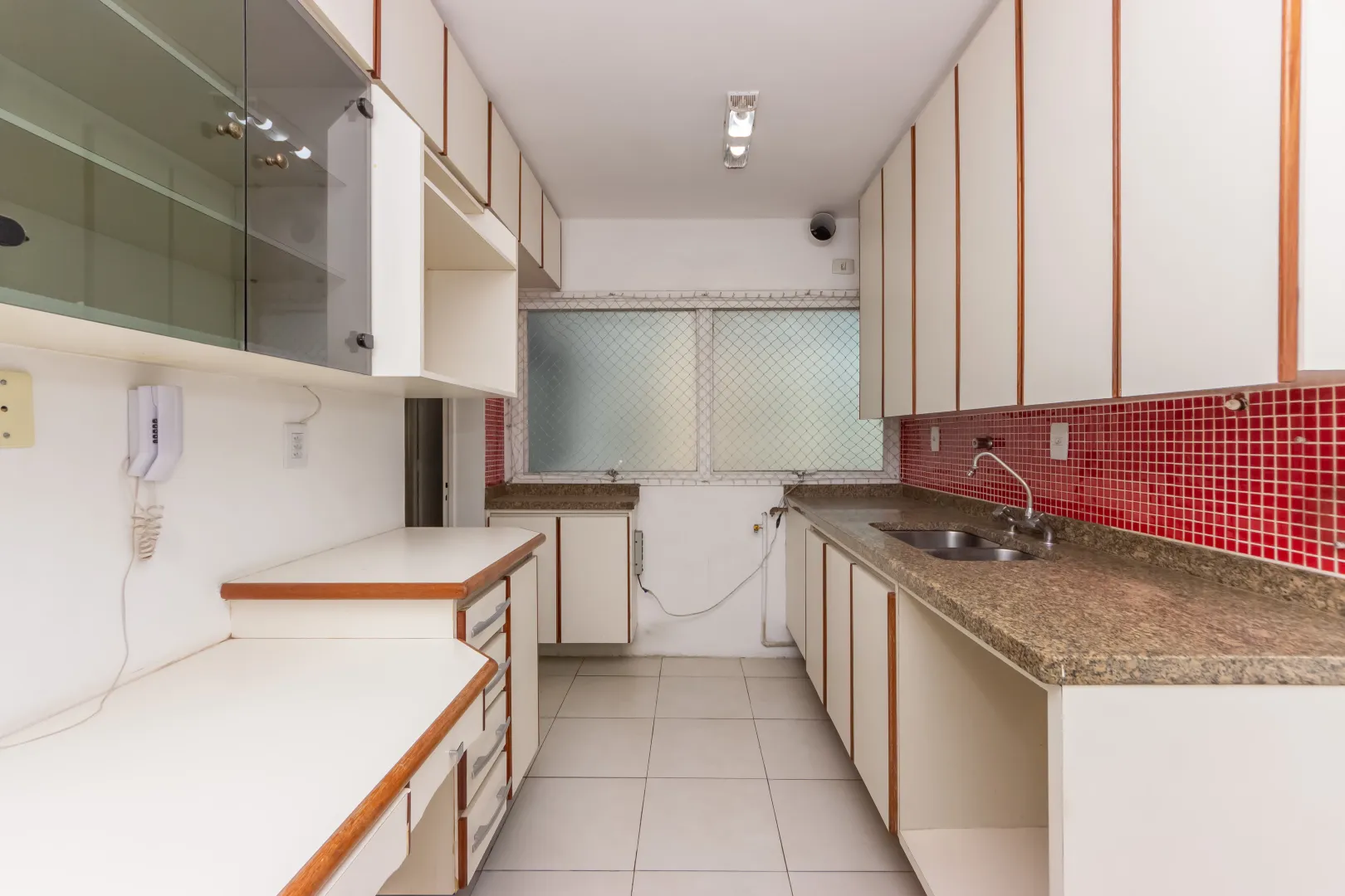 Apartamento no Itaim Bibi Podium | 118 m&sup2; | 2 Dormit&oacute;rios (1 Su&iacute;te)  S&atilde;o Paulo  São Paulo - 