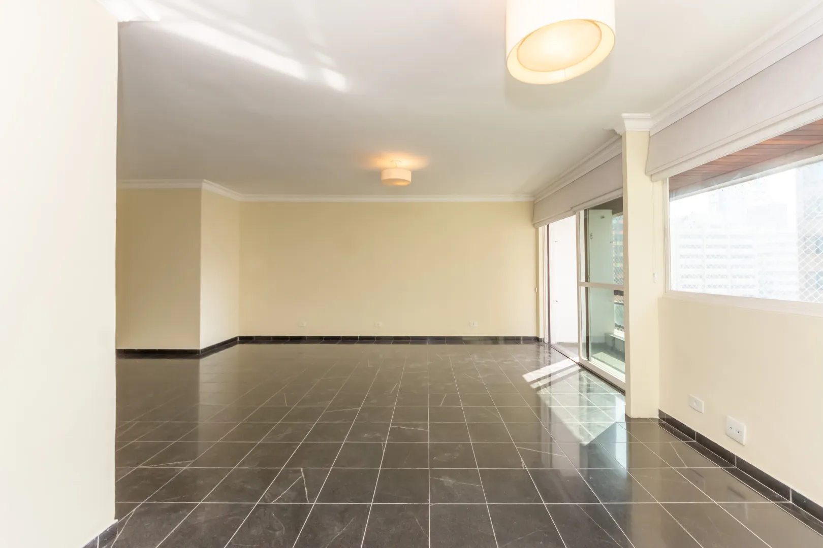 Apartamento no Itaim Bibi Podium | 118 m&sup2; | 2 Dormit&oacute;rios (1 Su&iacute;te)  S&atilde;o Paulo  São Paulo - 