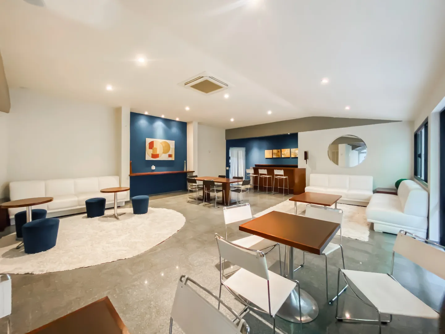 Apartamento no Itaim Bibi Podium | 118 m&sup2; | 2 Dormit&oacute;rios (1 Su&iacute;te)  S&atilde;o Paulo  São Paulo - 