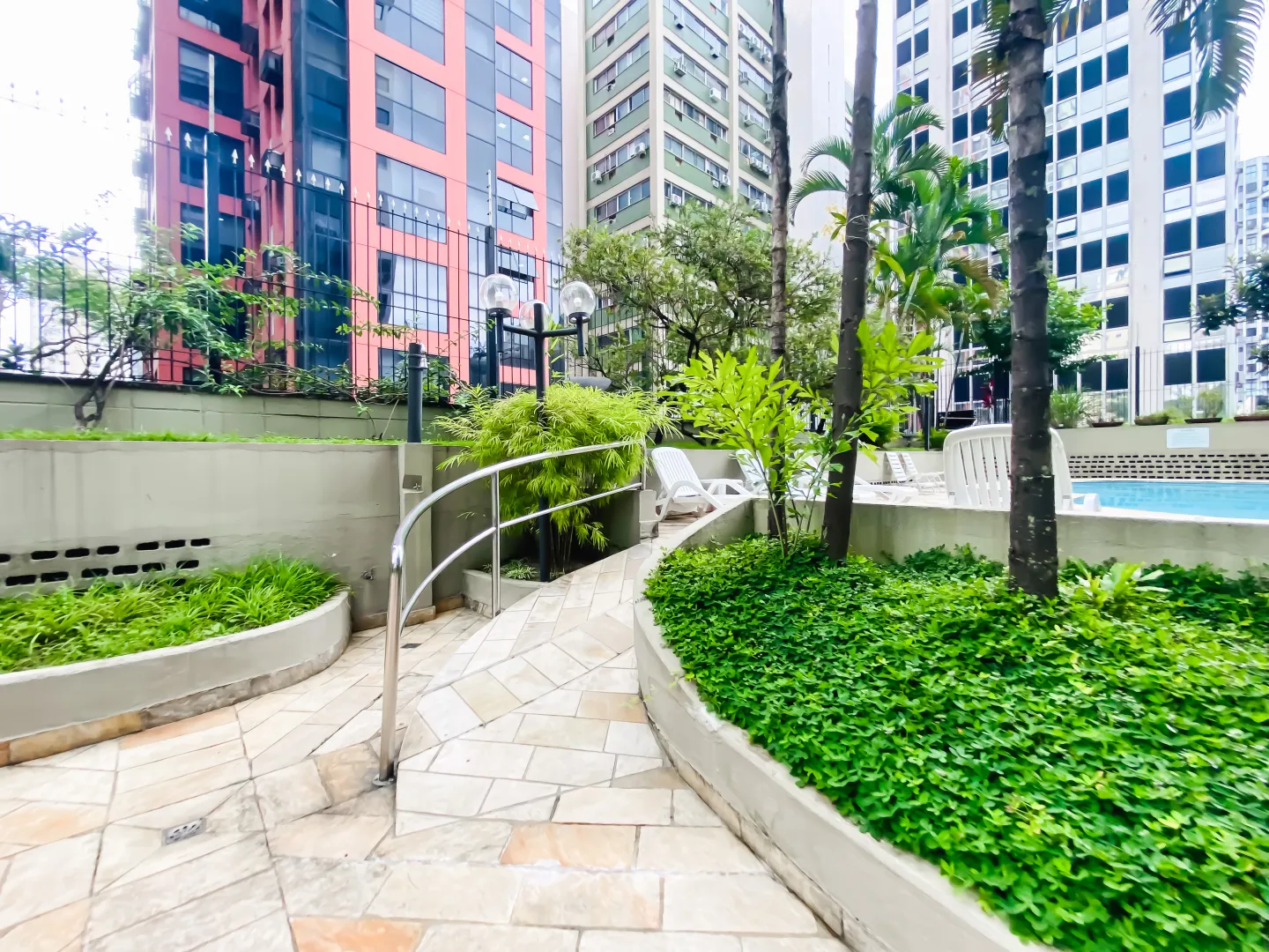 Apartamento no Itaim Bibi Podium | 118 m&sup2; | 2 Dormit&oacute;rios (1 Su&iacute;te)  S&atilde;o Paulo  São Paulo - 