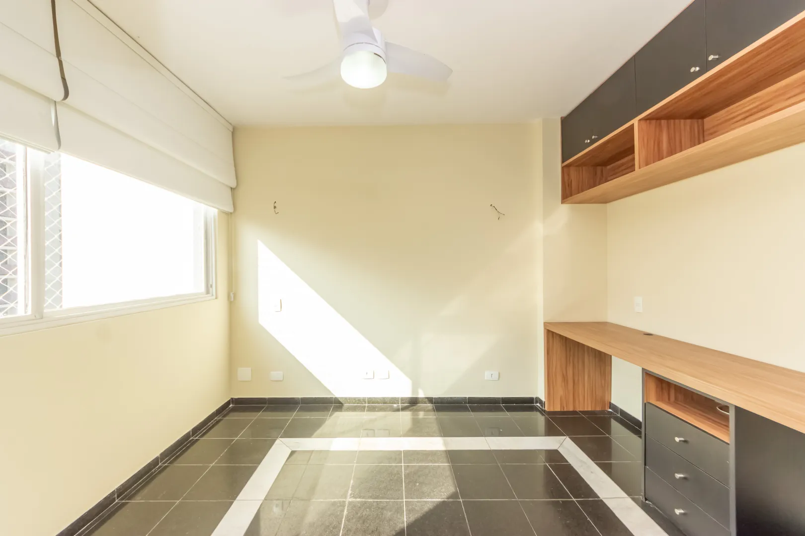 Apartamento no Itaim Bibi Podium | 118 m&sup2; | 2 Dormit&oacute;rios (1 Su&iacute;te)  S&atilde;o Paulo  São Paulo - 