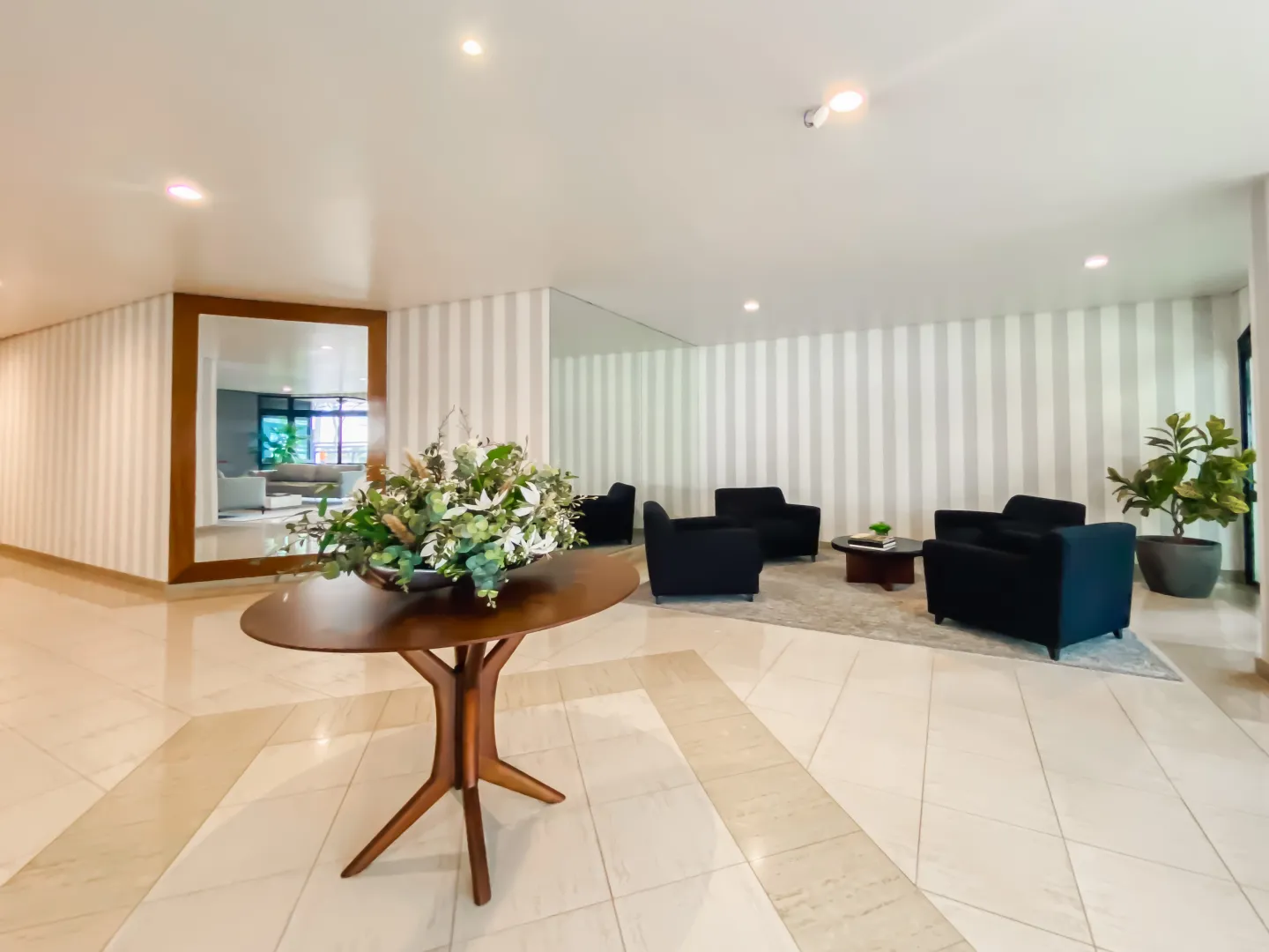 Apartamento no Itaim Bibi Podium | 118 m&sup2; | 2 Dormit&oacute;rios (1 Su&iacute;te)  S&atilde;o Paulo  São Paulo - 