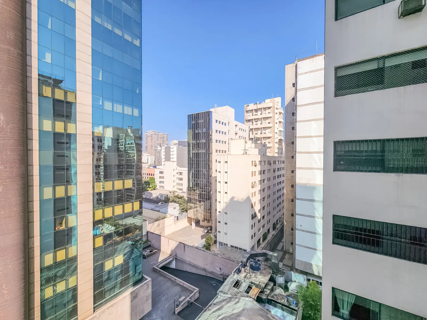 Apartamento no Itaim Bibi Podium | 118 m&sup2; | 2 Dormit&oacute;rios (1 Su&iacute;te)  S&atilde;o Paulo  São Paulo - 