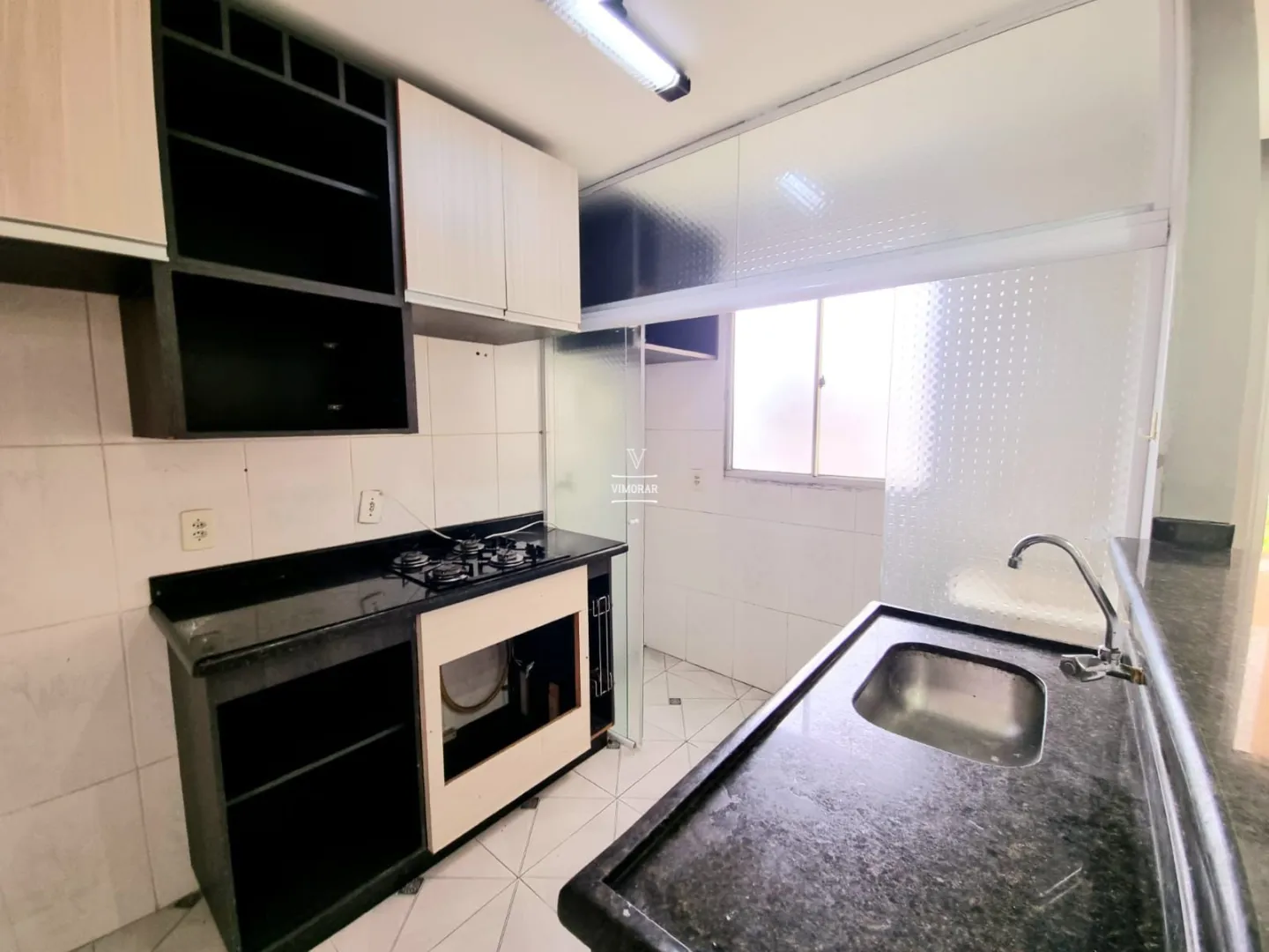 Apartamento 2 dormit&oacute;rios + 1 vaga de garagem  Guarulhos - 