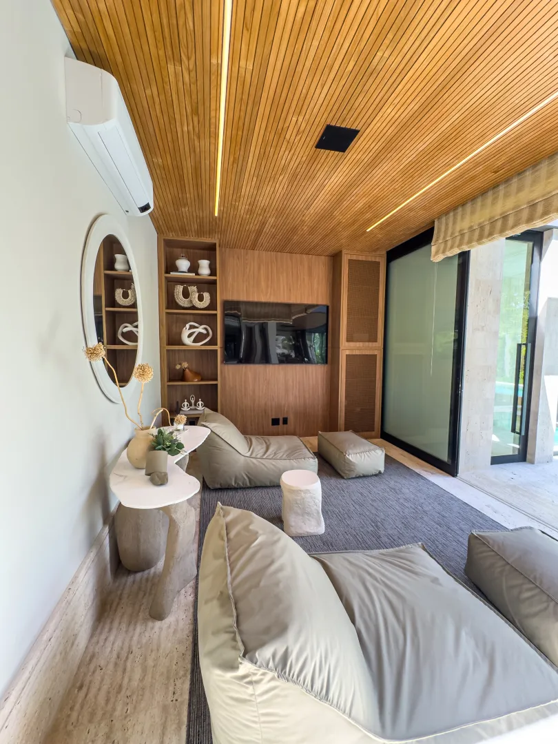 Mans&atilde;o Nova de Esquina no Tambor&eacute; 3 | Mobiliada e Decorada  Santana de Parnaíba - 