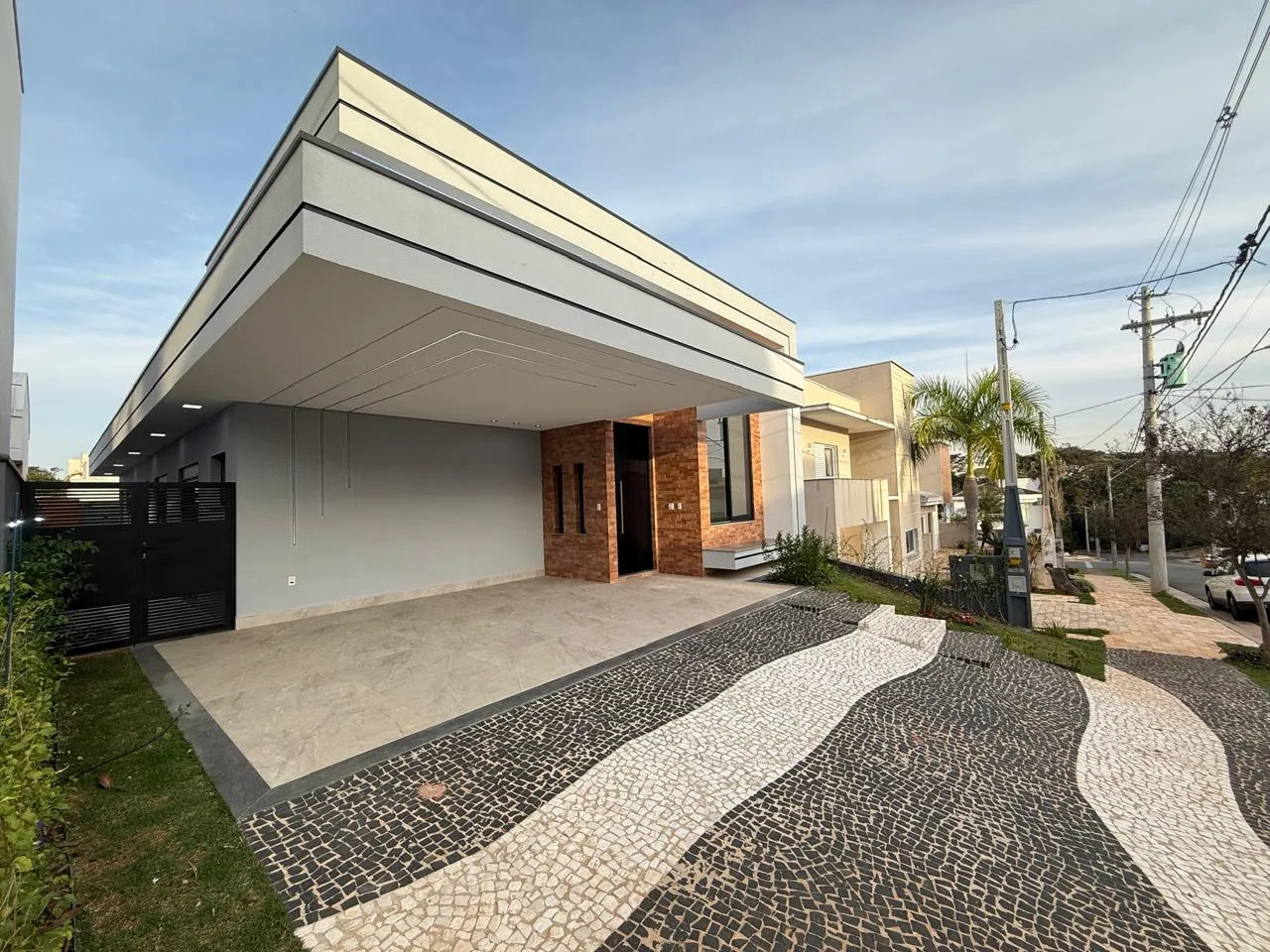 CASA DE LUXO COM 3 SU&Iacute;TES, ESCRIT&Oacute;RIO, SAUNA E PISCINA Rodovia Anhangüera Campinas - 
