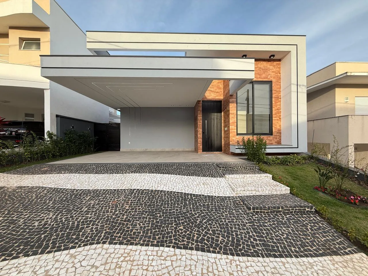 CASA DE LUXO COM 3 SU&Iacute;TES, ESCRIT&Oacute;RIO, SAUNA E PISCINA Rodovia Anhangüera Campinas - 