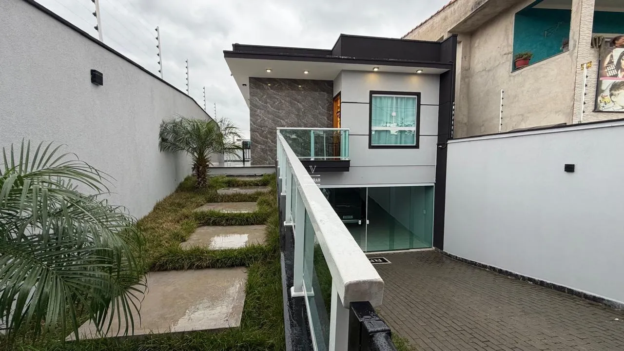 Sobrado 3 dormit&oacute;rios sendo 1 su&iacute;te + &aacute;rea gourmet Avenida Parque das Araucárias Guarulhos - 