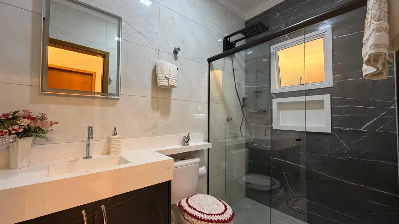 Sobrado 3 dormit&oacute;rios sendo 1 su&iacute;te + &aacute;rea gourmet Avenida Parque das Araucárias Guarulhos - 