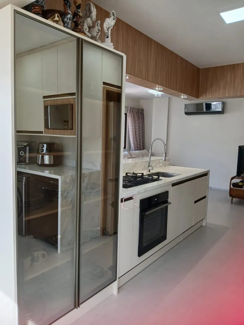 Residencial Pedra Branca - Apartamento Mobiliado a 250m do mar Rua 278 Itapema - 