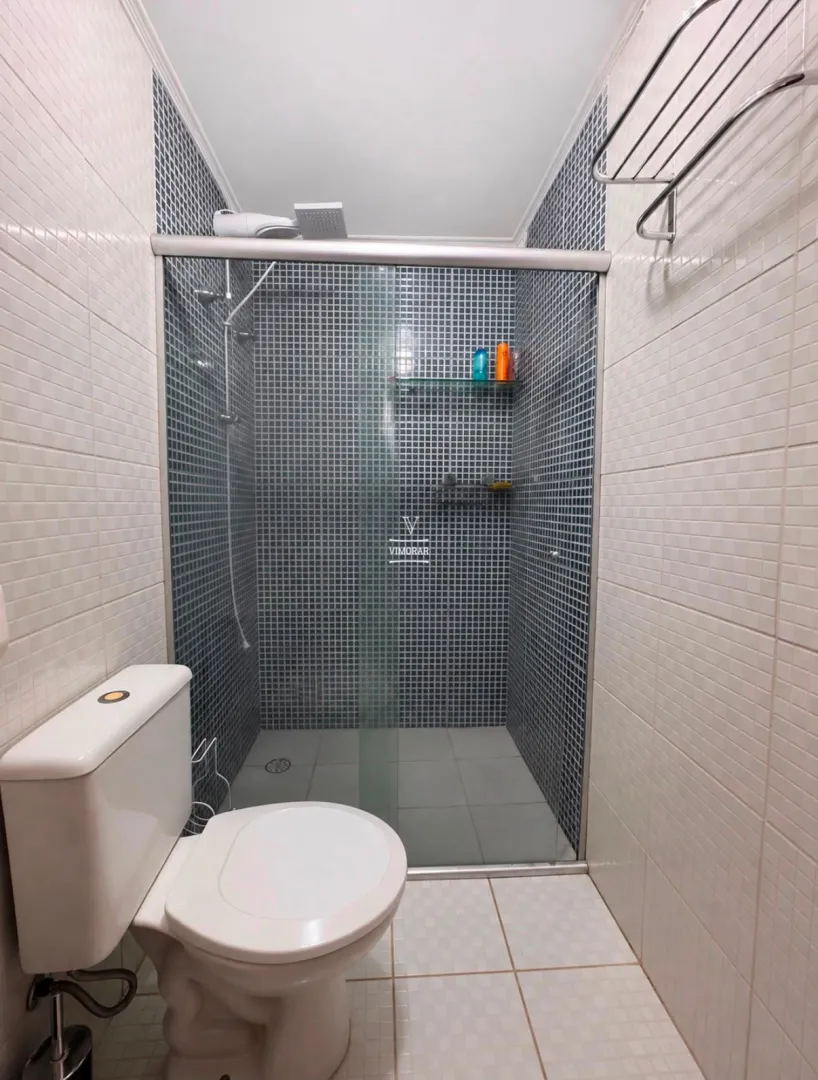 Casa assobradada 2 dormit&oacute;rios sendo 1 su&iacute;te + &aacute;rea gourmet  Guarulhos - 