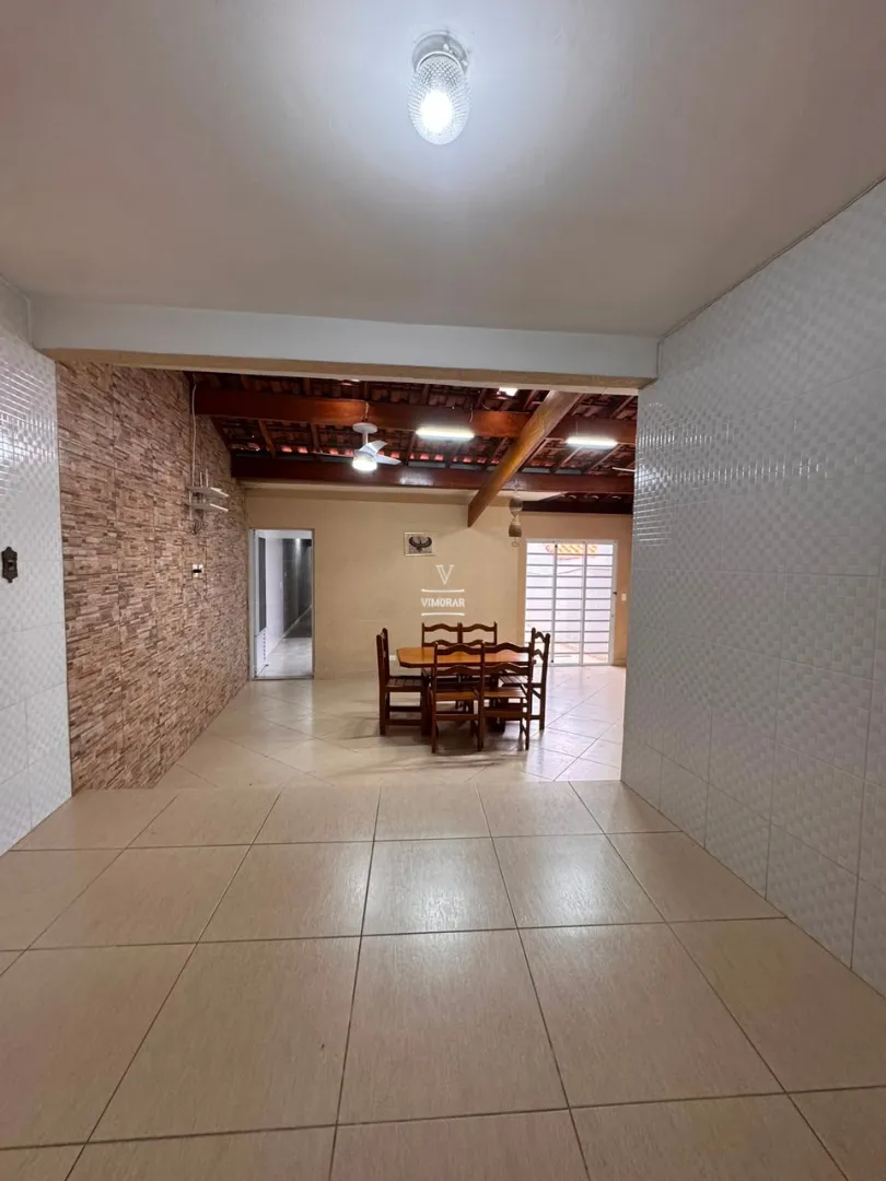 Casa assobradada 2 dormit&oacute;rios sendo 1 su&iacute;te + &aacute;rea gourmet  Guarulhos - 