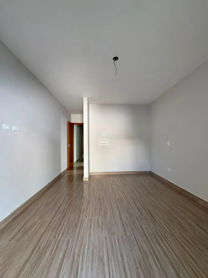 Sobrado 3 su&iacute;tes + 4 vagas de garagem  Guarulhos - 