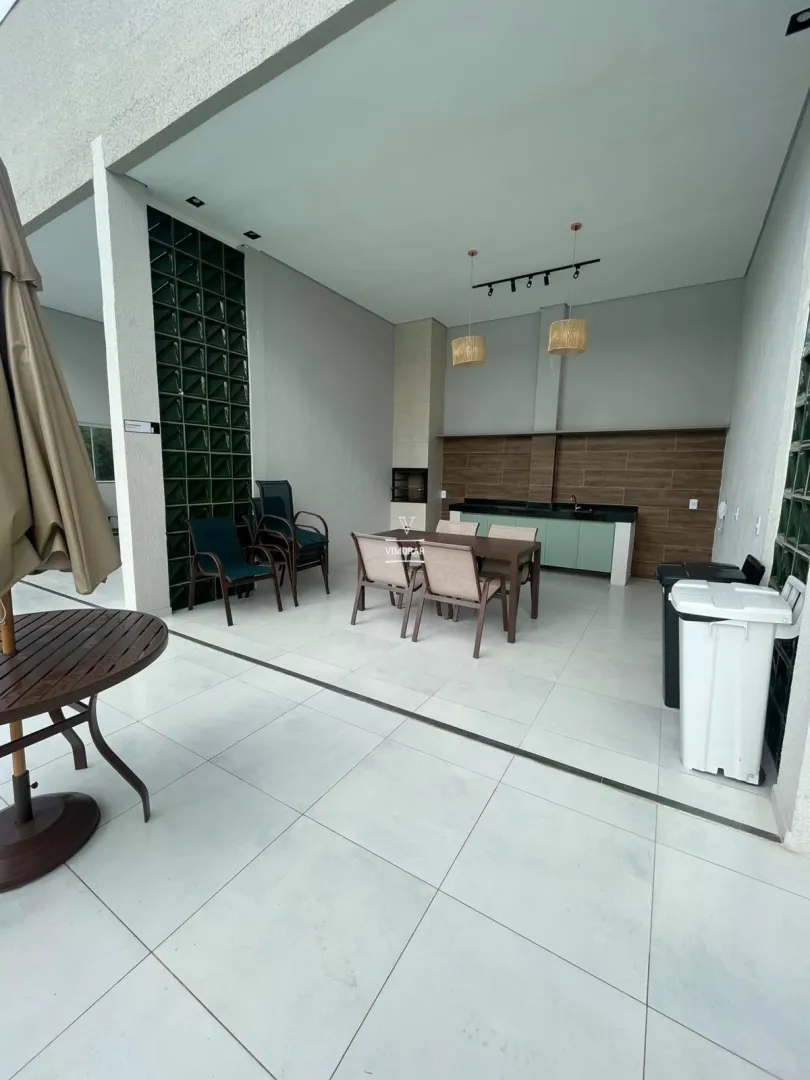 Apartamento 2 dormit&oacute;rios + 1 vaga de garagem  Arujá - 
