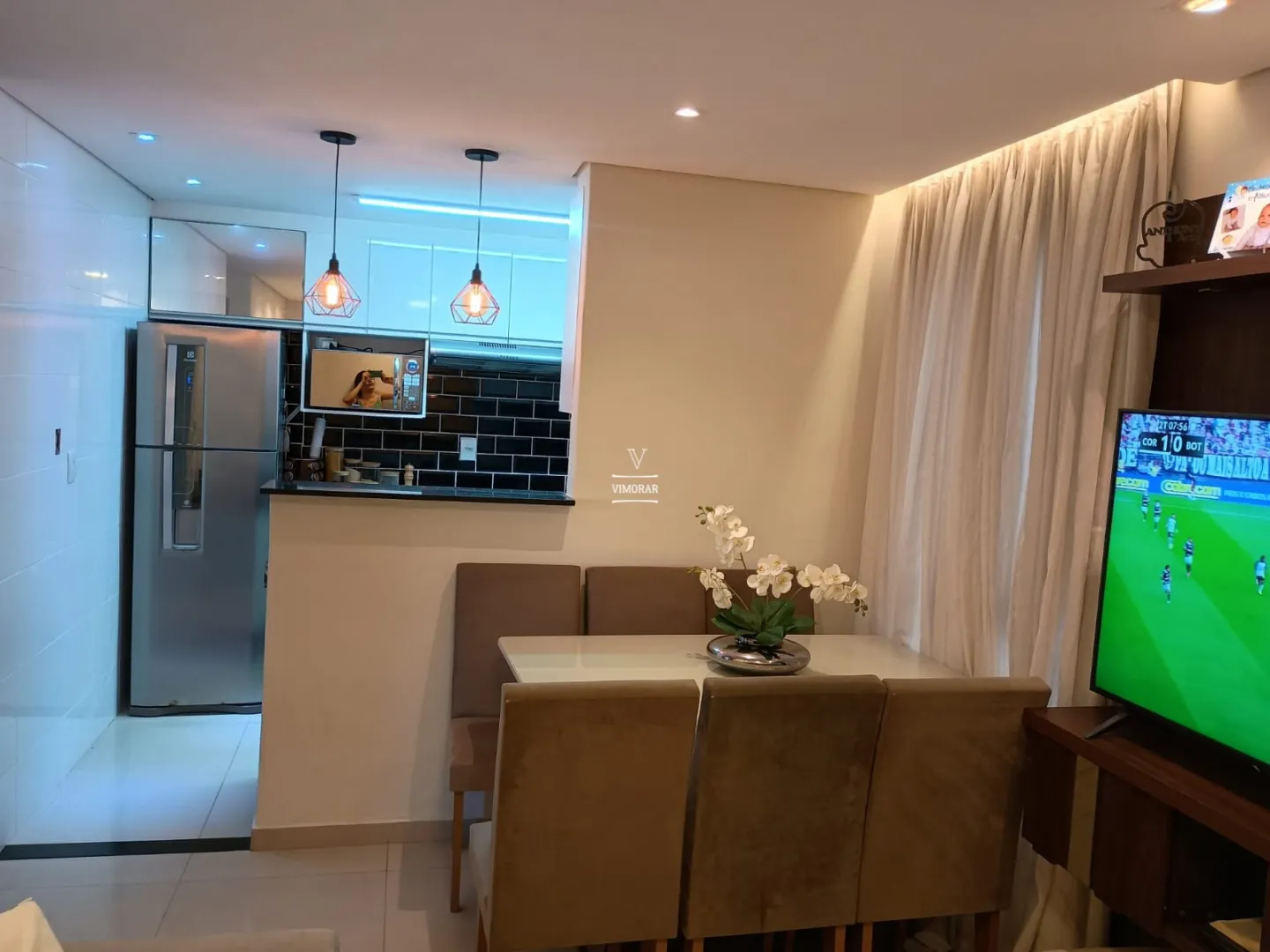 Apartamento 2 dormit&oacute;rios + 1 vaga de garagem  Guarulhos - 