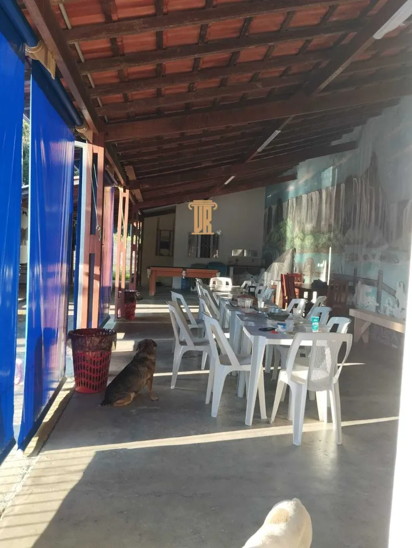 CH&Aacute;CARA COM PISCINA &Agrave; VENDA EM S&Atilde;O JOS&Eacute; DOS CAMPOS/SP  São José dos Campos - 