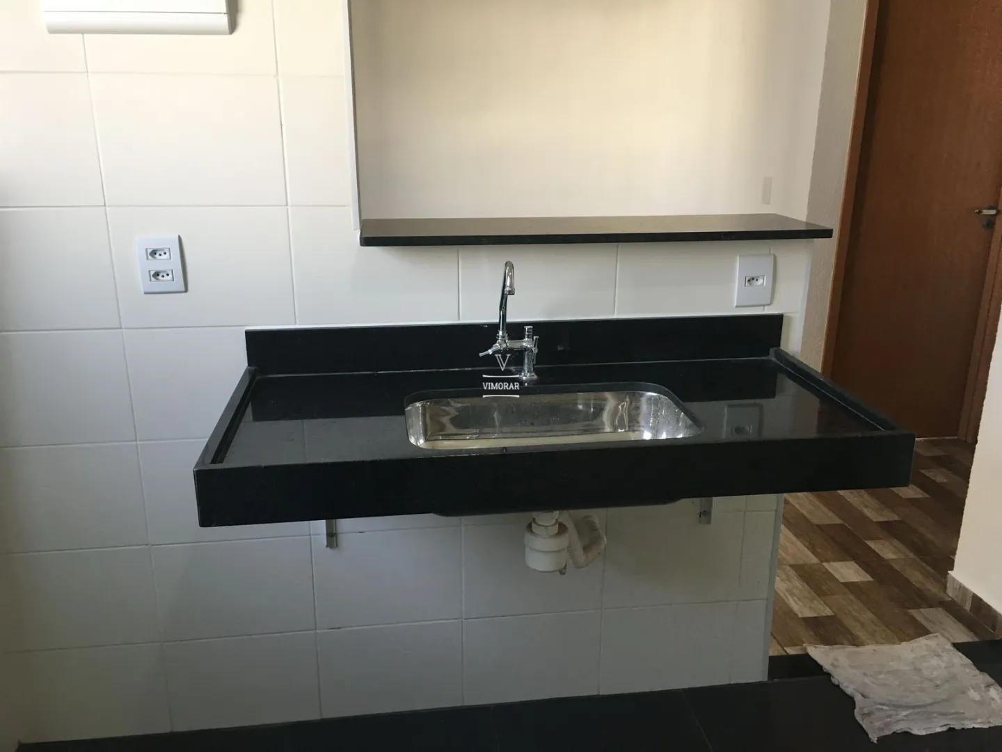 Apartamento 2 dormit&oacute;rios + 1 vaga de garagem  Guarulhos - 