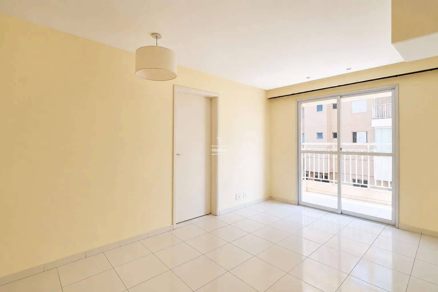 Apartamento 2 dormit&oacute;rios sendo 1 su&iacute;te + 1 vaga de garagem  Guarulhos - 