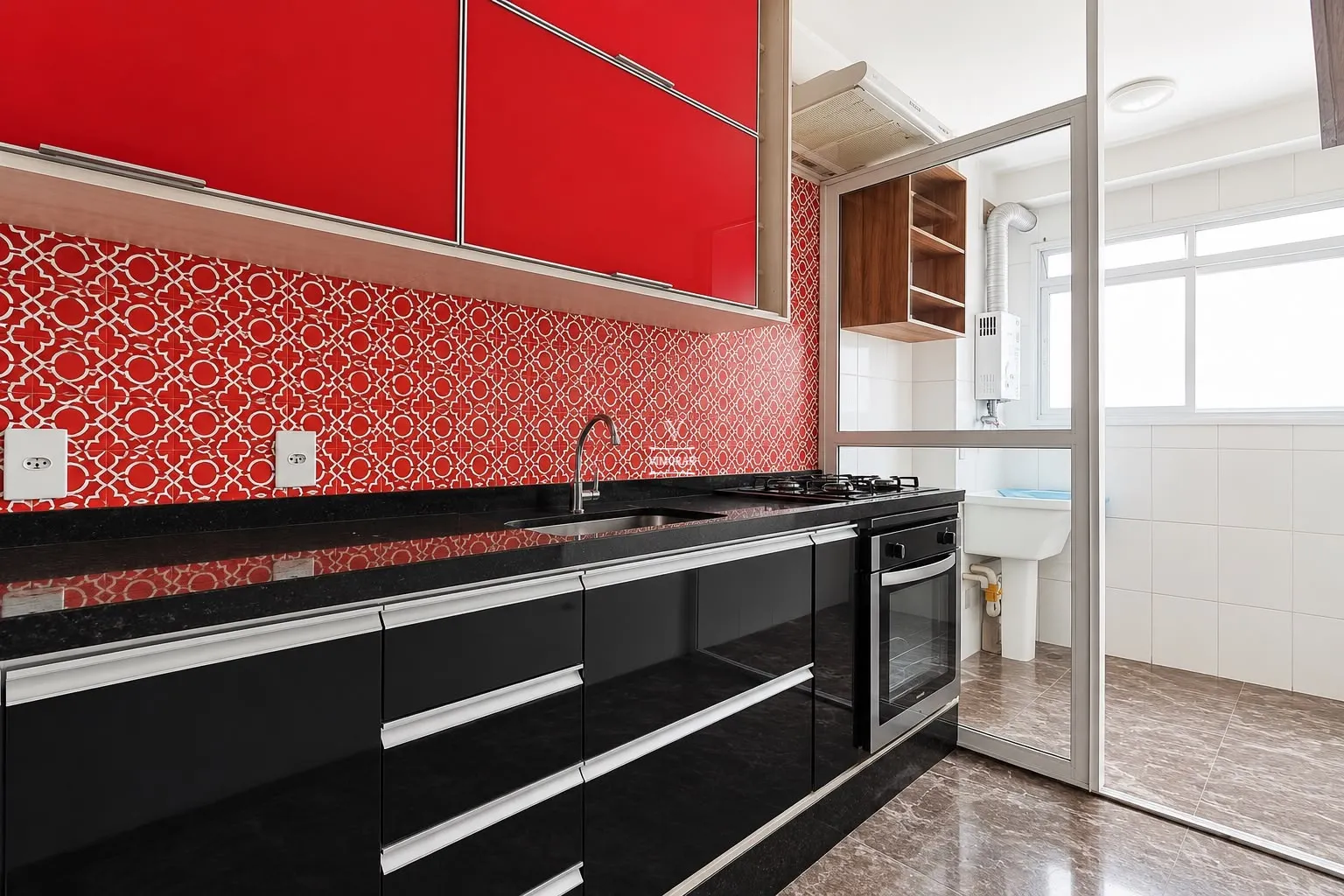 Apartamento 2 dormit&oacute;rios sendo 1 su&iacute;te + 1 vaga de garagem  Guarulhos - 