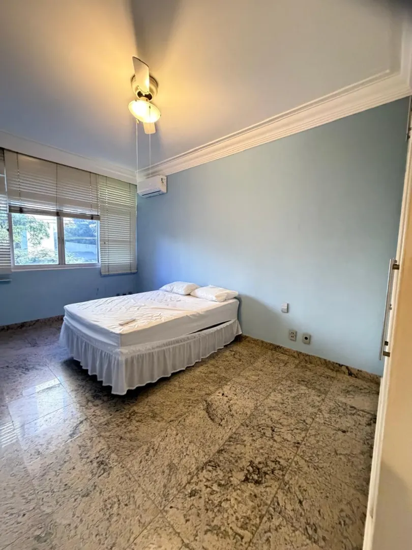 APARTAMENTO 4 QUARTOS SU&Iacute;TE VARANDA DEPEND&Ecirc;NCIA ELEVADORES ACADEMIA &Agrave; VENDA JD APIPEMA! Rua Professor Sabino Silva Salvador - 