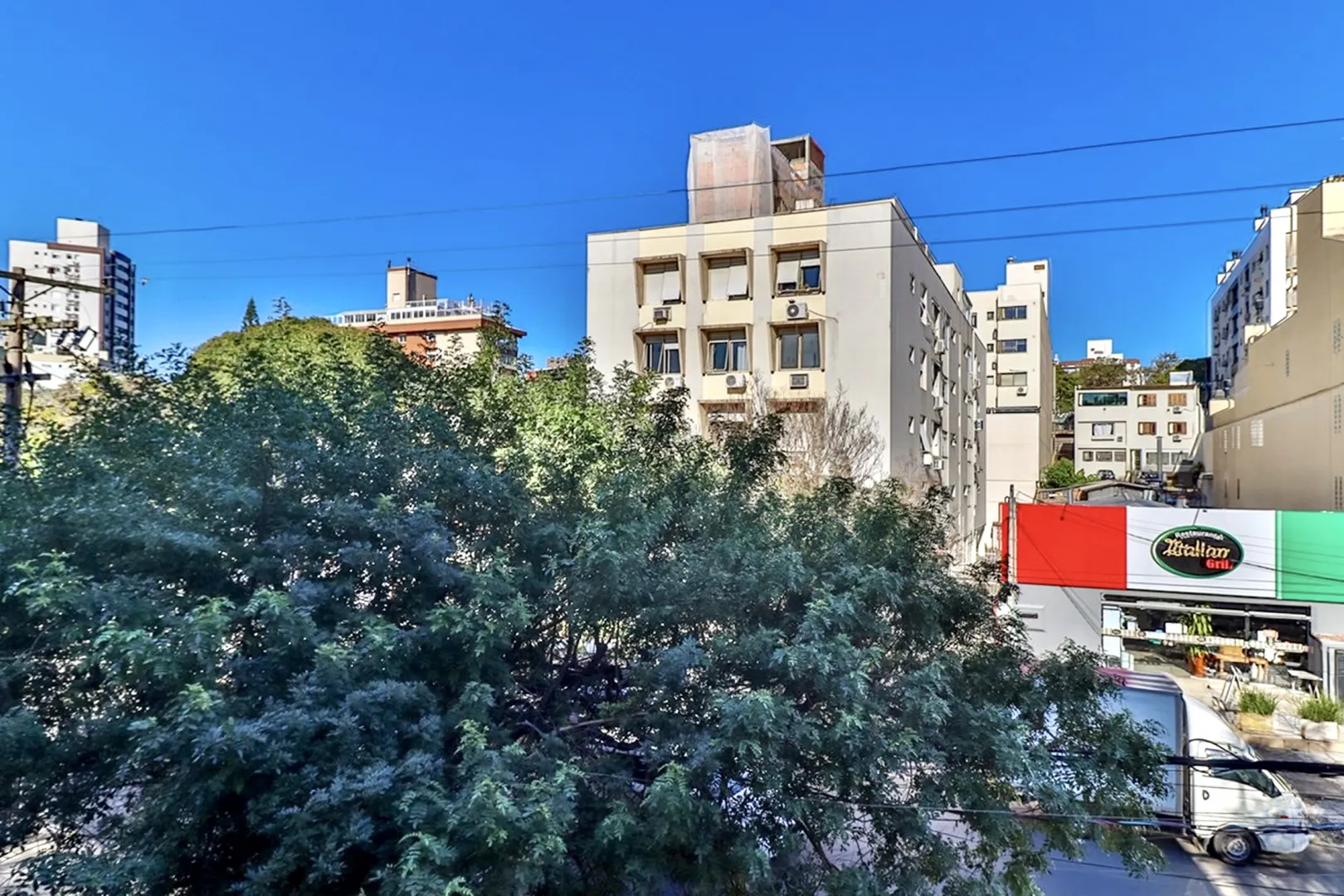 R$ 449.000 - OPORTUNIDADE - 74M2 - 2 DORM - SU&Iacute;TE - CHURRASQUEIRA - 1 VAGA Avenida Bagé Porto Alegre - 