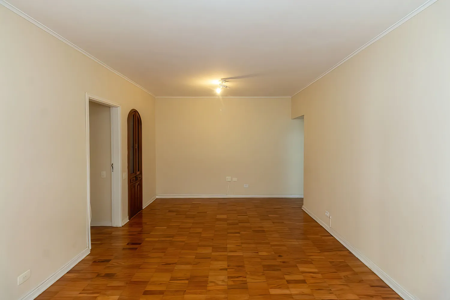 ALUGO LINDO APARTAMENTO CORA&Ccedil;&Atilde;O DO ITAIM 130M2 Rua Jesuíno Arruda São Paulo - 