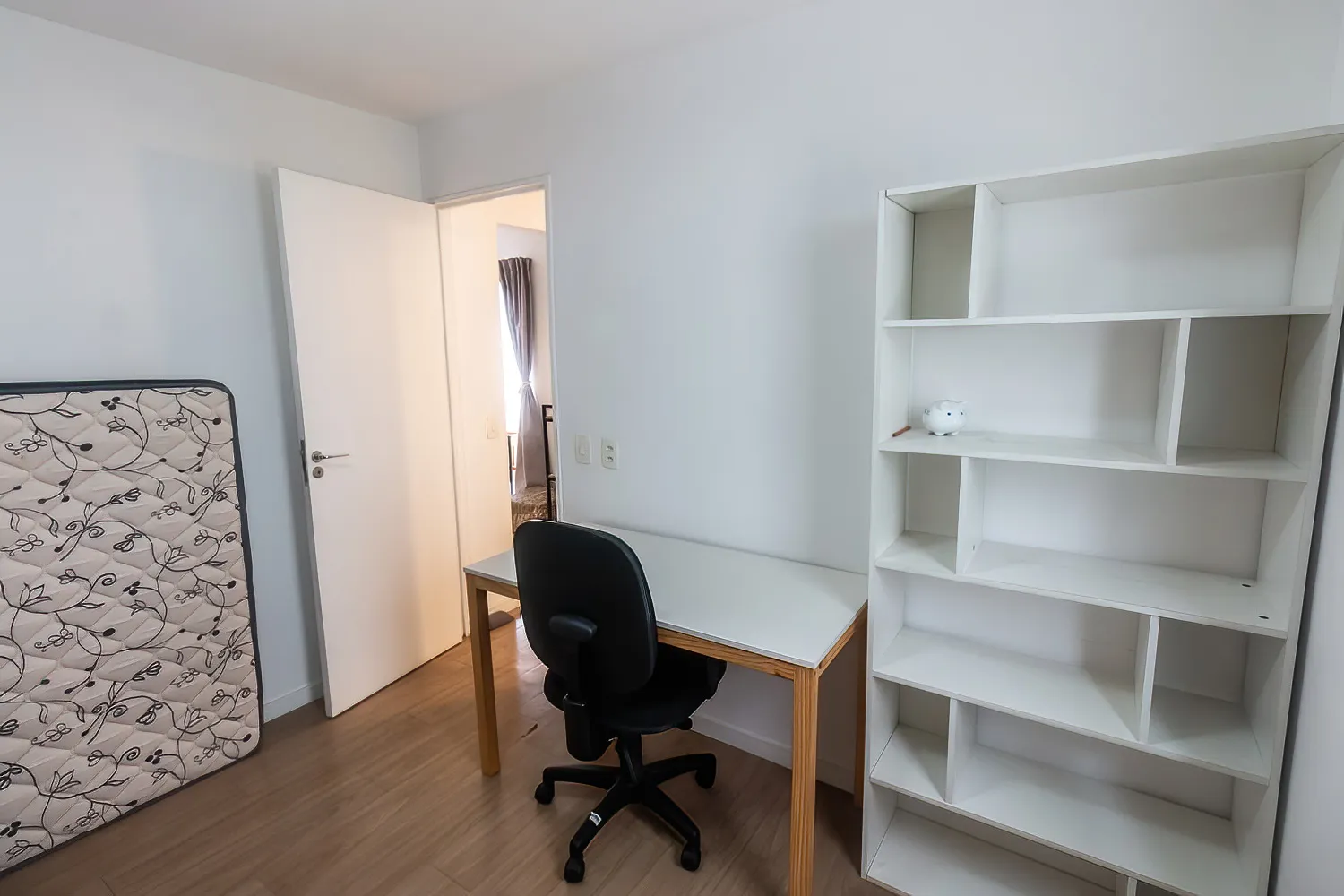 ALUGO EXCELENTE APARTAMENTO MOBILIADO DE 2 DORMIT&Oacute;RIOS 60M&sup2; Rua Pedroso Alvarenga São Paulo - 