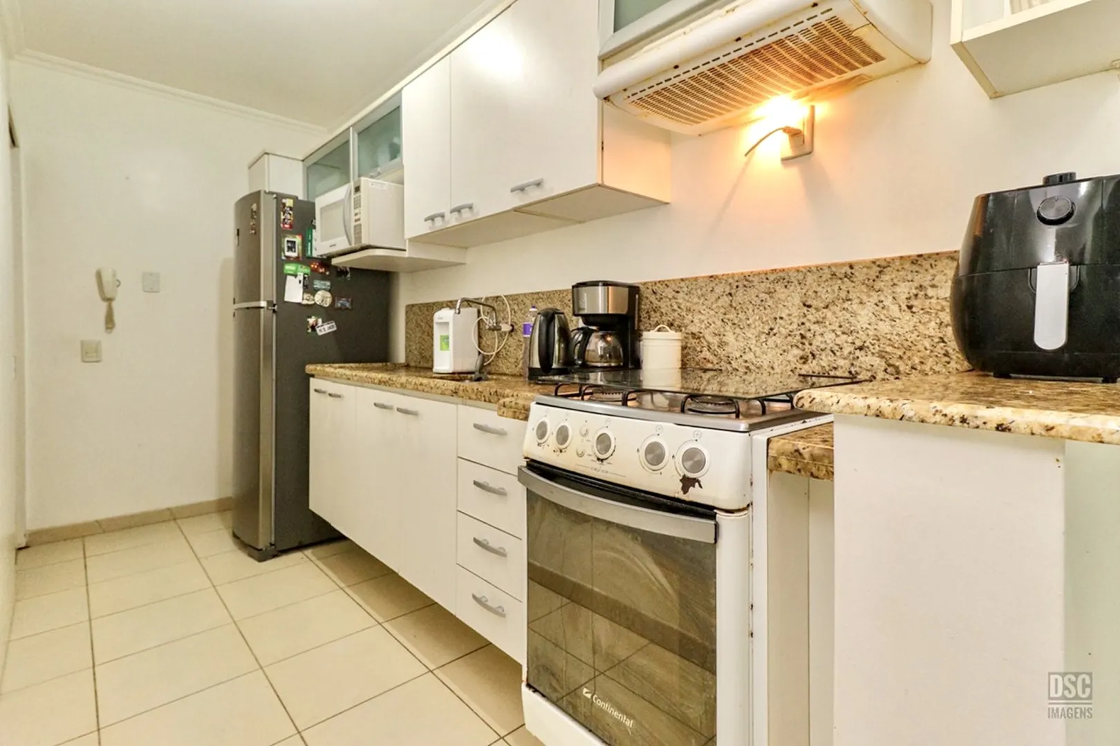 R$ 345.000 - &Oacute;TIMO APARTAMENTO T&Eacute;RREO - 65M2 - 2 DORM - 2 BANHEIROS Avenida Marechal Andréa Porto Alegre - 