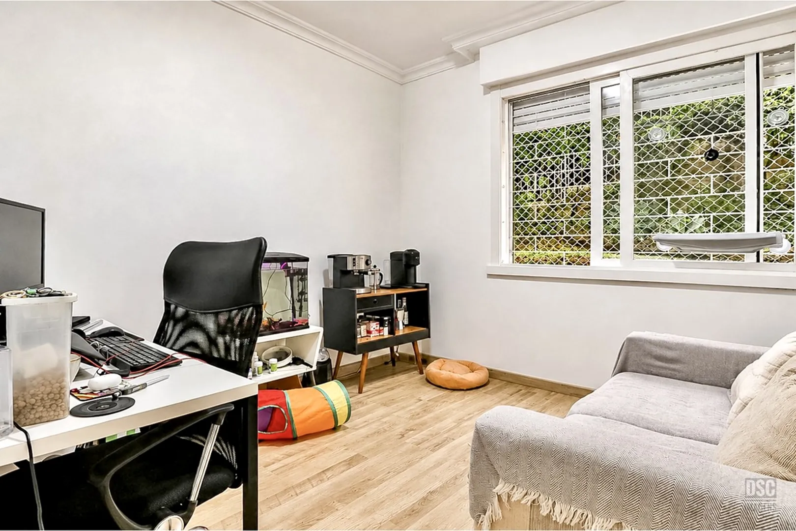 R$ 345.000 - &Oacute;TIMO APARTAMENTO T&Eacute;RREO - 65M2 - 2 DORM - 2 BANHEIROS Avenida Marechal Andréa Porto Alegre - 