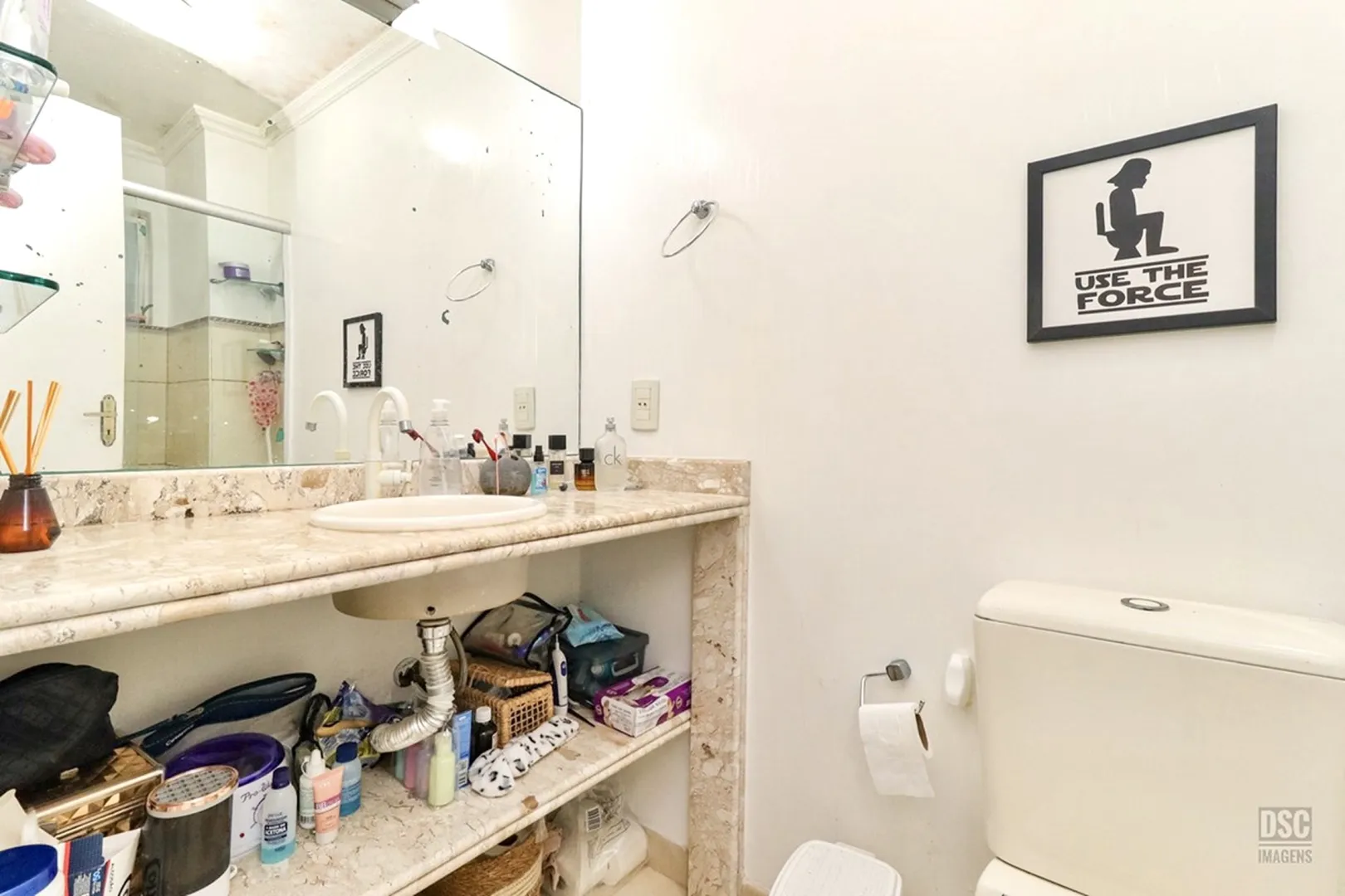 R$ 345.000 - &Oacute;TIMO APARTAMENTO T&Eacute;RREO - 65M2 - 2 DORM - 2 BANHEIROS Avenida Marechal Andréa Porto Alegre - 