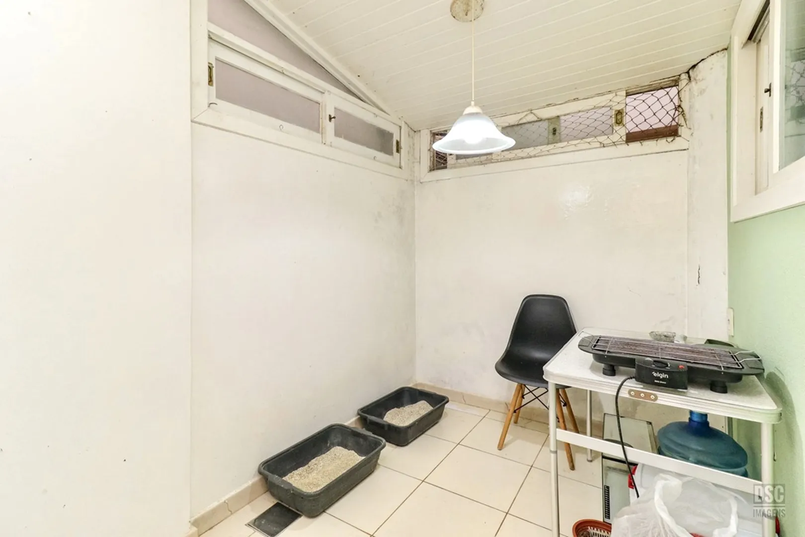 R$ 345.000 - &Oacute;TIMO APARTAMENTO T&Eacute;RREO - 65M2 - 2 DORM - 2 BANHEIROS Avenida Marechal Andréa Porto Alegre - 