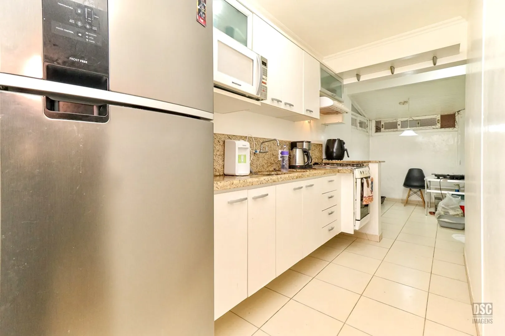 R$ 345.000 - &Oacute;TIMO APARTAMENTO T&Eacute;RREO - 65M2 - 2 DORM - 2 BANHEIROS Avenida Marechal Andréa Porto Alegre - 