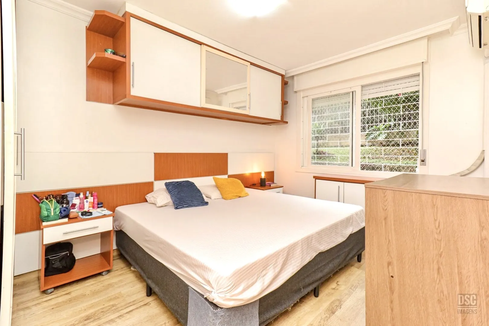 R$ 345.000 - &Oacute;TIMO APARTAMENTO T&Eacute;RREO - 65M2 - 2 DORM - 2 BANHEIROS Avenida Marechal Andréa Porto Alegre - 