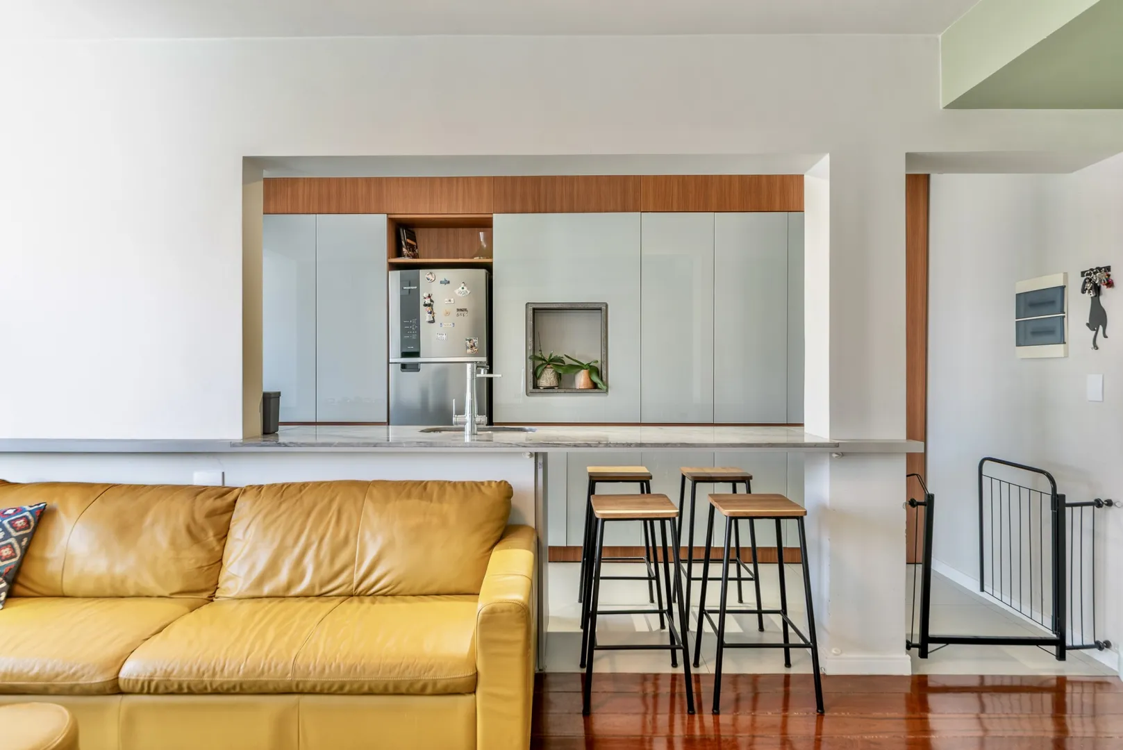 R$ 695.000 - LINDO APARTAMENTO - 71M2 - 2 DORM - VISTA - 1 VAGA Avenida Doutor Nilo Peçanha Porto Alegre - 