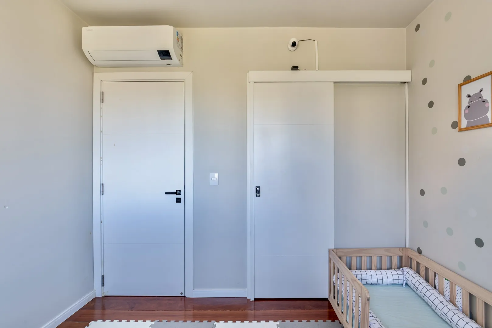 R$ 695.000 - LINDO APARTAMENTO - 71M2 - 2 DORM - VISTA - 1 VAGA Avenida Doutor Nilo Peçanha Porto Alegre - 
