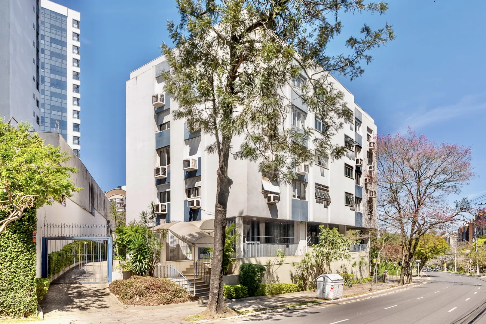 R$ 695.000 - LINDO APARTAMENTO - 71M2 - 2 DORM - VISTA - 1 VAGA Avenida Doutor Nilo Peçanha Porto Alegre - 