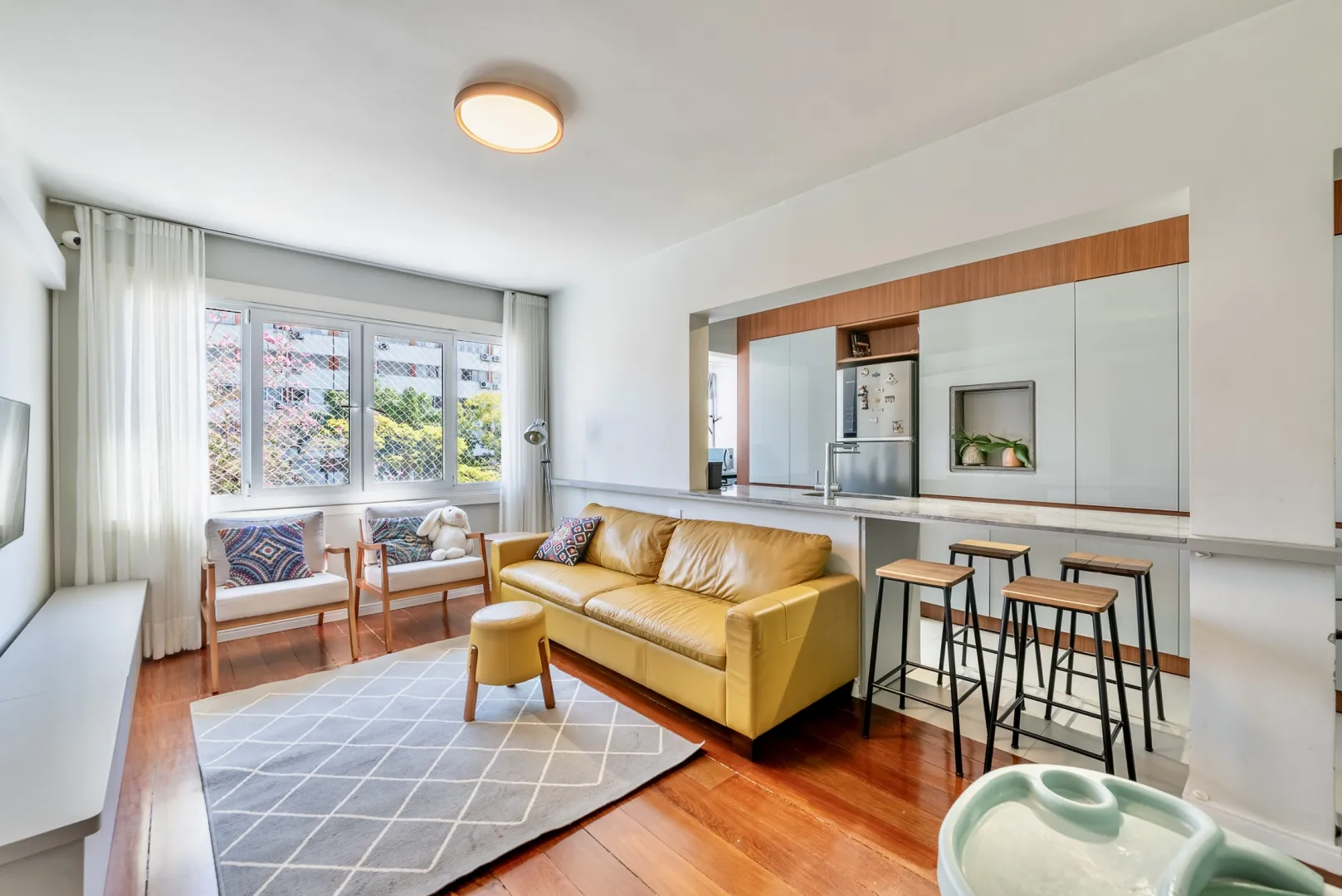 R$ 695.000 - LINDO APARTAMENTO - 71M2 - 2 DORM - VISTA - 1 VAGA Avenida Doutor Nilo Peçanha Porto Alegre - 