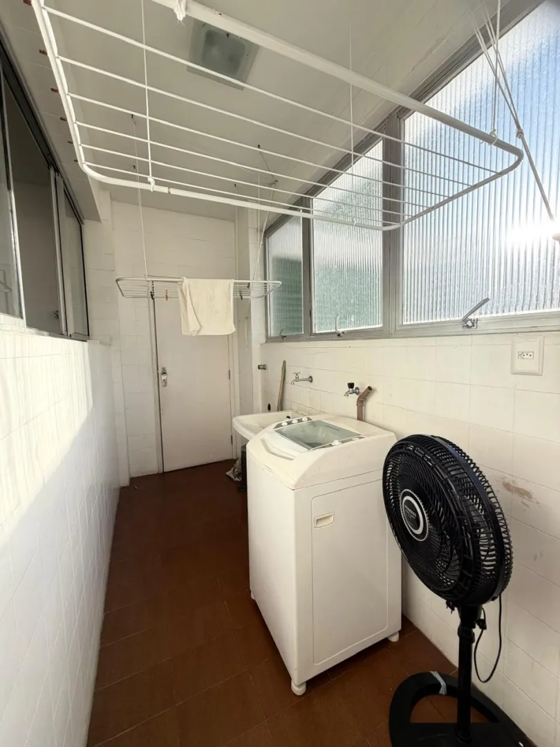 APARTAMENTO 4 QUARTOS SU&Iacute;TE VARANDA DEPEND&Ecirc;NCIA ELEVADORES ACADEMIA &Agrave; VENDA JD APIPEMA! Rua Professor Sabino Silva Salvador - 