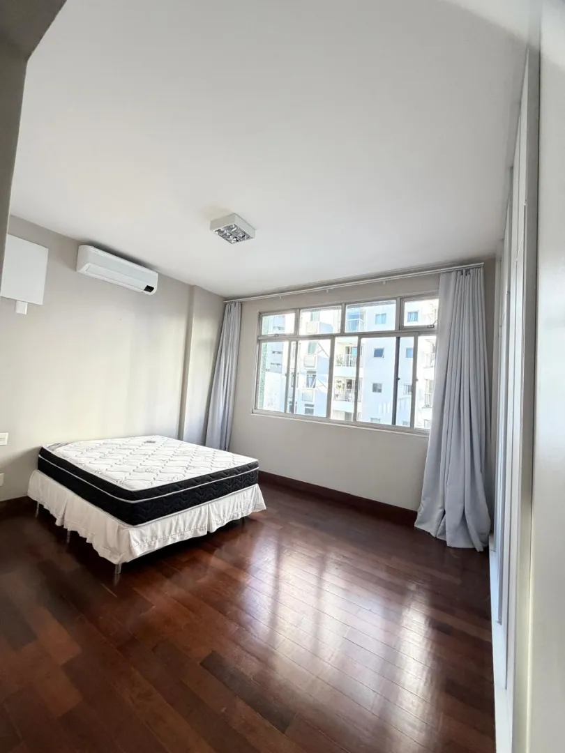 APARTAMENTO 4 QUARTOS SU&Iacute;TE VARANDA DEPEND&Ecirc;NCIA ELEVADORES ACADEMIA &Agrave; VENDA JD APIPEMA! Rua Professor Sabino Silva Salvador - 