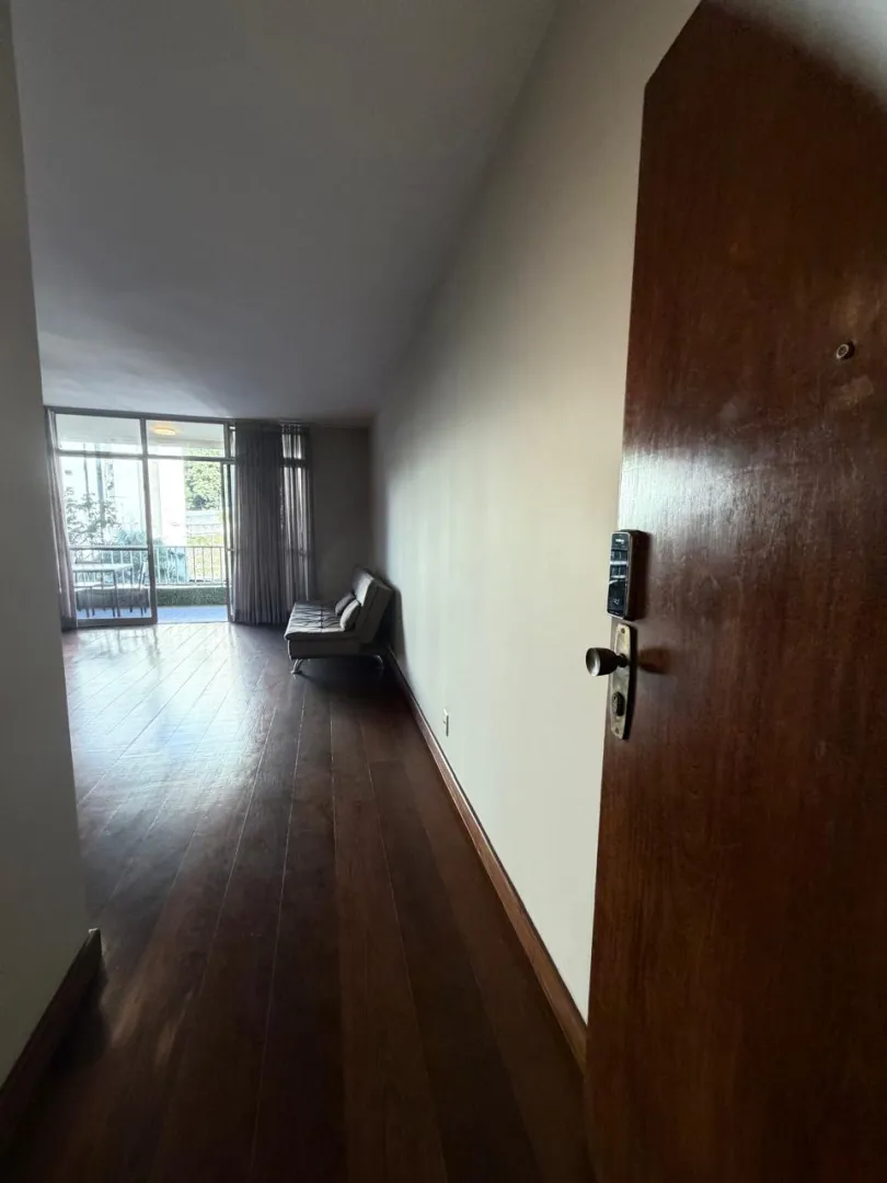 APARTAMENTO 4 QUARTOS SU&Iacute;TE VARANDA DEPEND&Ecirc;NCIA ELEVADORES ACADEMIA &Agrave; VENDA JD APIPEMA! Rua Professor Sabino Silva Salvador - 
