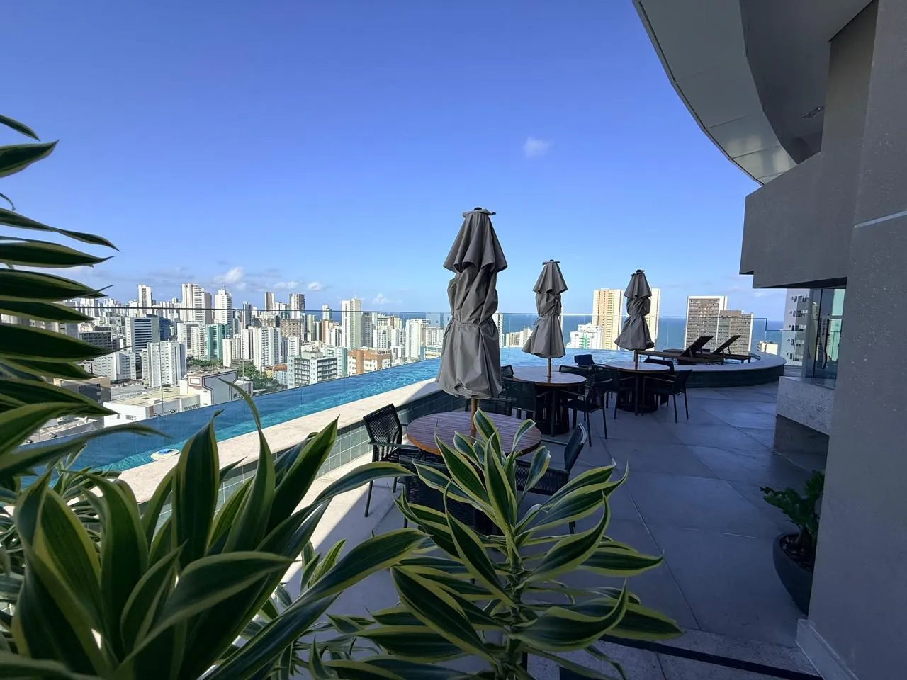 Studio &agrave; venda | Boa viagem | 31m&sup2; com 1 Quarto Avenida Visconde de Jequitinhonha Recife - 