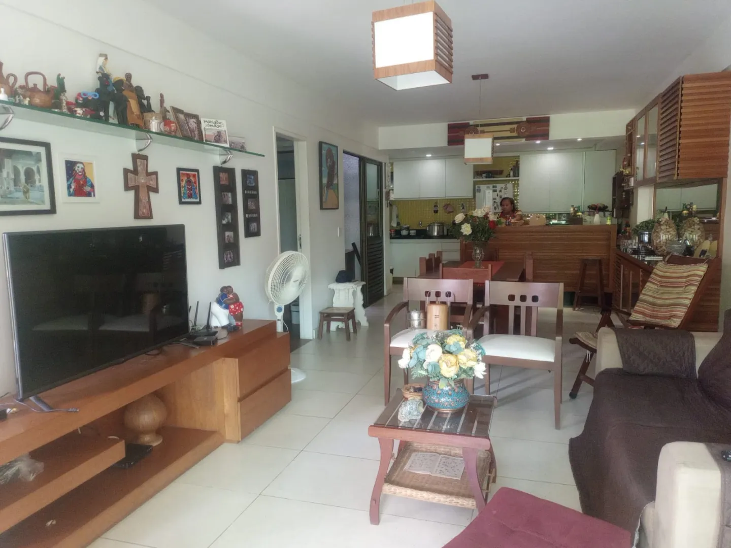 Flat &agrave; venda com 127m&sup2; | Varand&atilde;o 22m&sup2; | 3 su&iacute;tes | Hotel em Gravat&aacute;  Gravatá - 