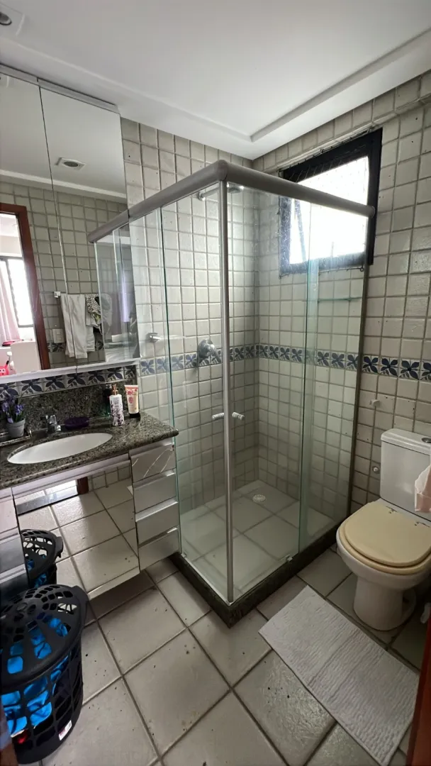 Apartamento &agrave; venda com 158m&sup2; | Porteira fechada | 4 quartos sendo 3 su&iacute;tes | Boa viagem Rua Tenente João Cícero Recife - 