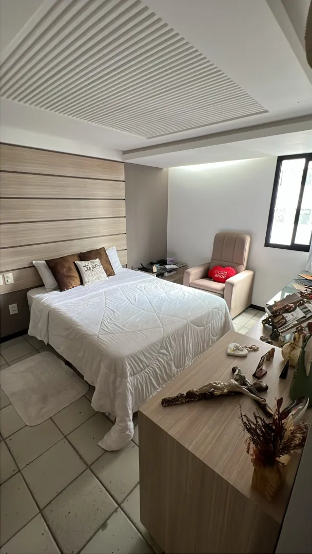 Apartamento &agrave; venda com 158m&sup2; | Porteira fechada | 4 quartos sendo 3 su&iacute;tes | Boa viagem Rua Tenente João Cícero Recife - 