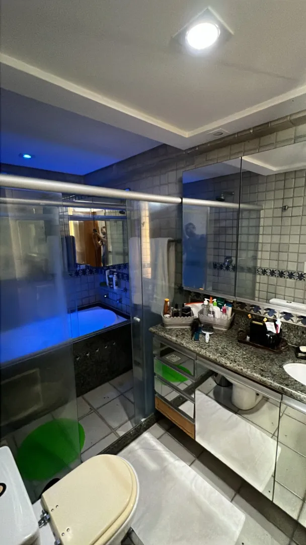 Apartamento &agrave; venda com 158m&sup2; | Porteira fechada | 4 quartos sendo 3 su&iacute;tes | Boa viagem Rua Tenente João Cícero Recife - 