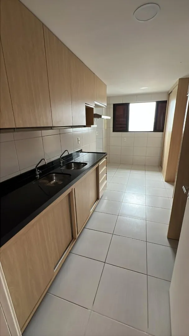 Apartamento &agrave; venda com 145 m&sup2; | Vista Mar | Nascente | 3 Quartos | 2 Su&iacute;tes | 2 Vagas Rua Serinhaém Recife - 
